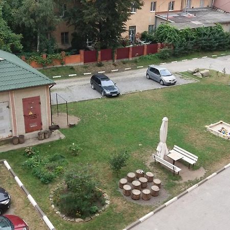 3-К Квартира Apartment Ivano Frankivsk Bagian luar foto