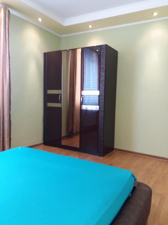 3-К Квартира Apartment Ivano Frankivsk Bagian luar foto